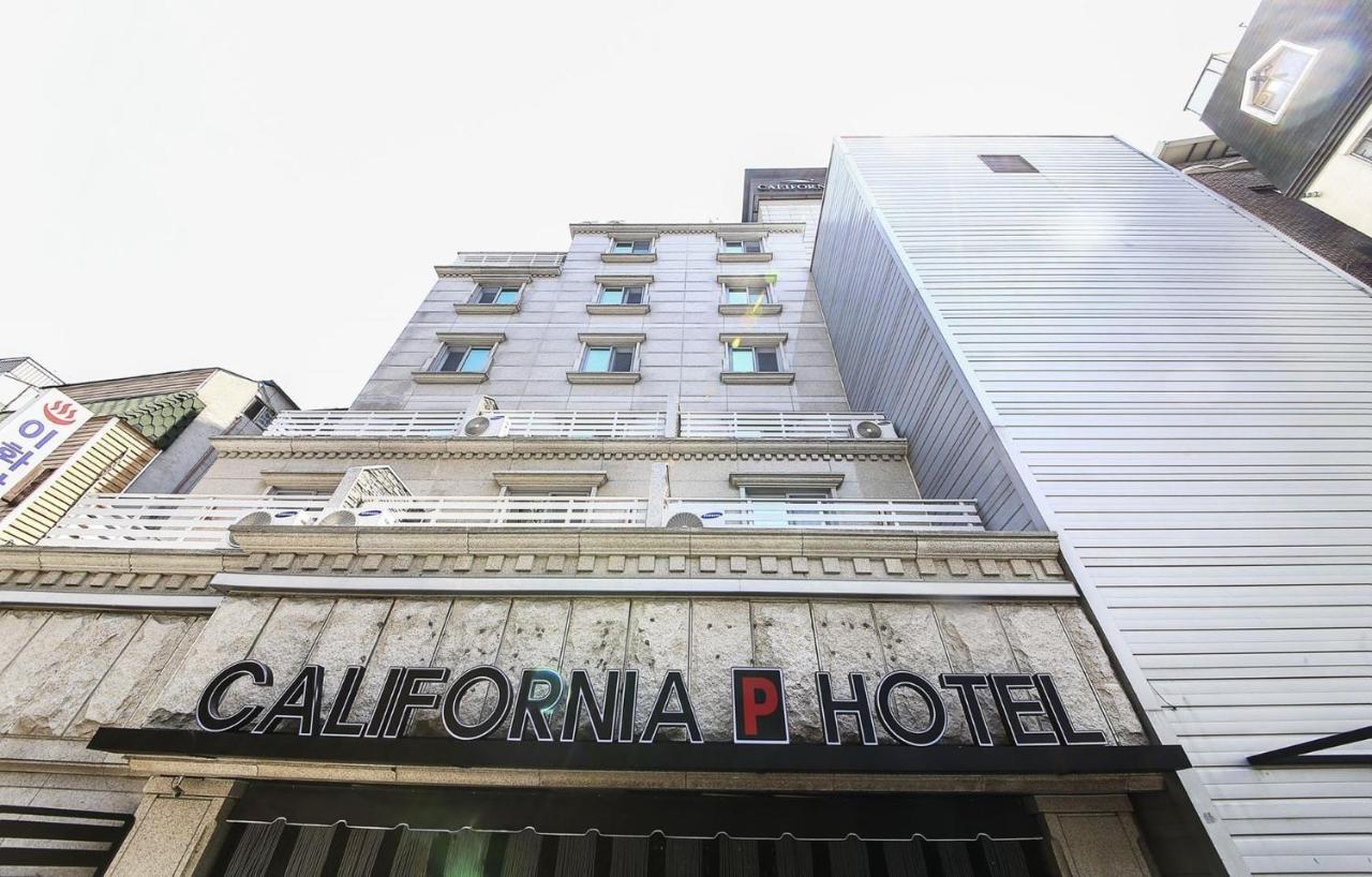 California Hotel Kuri Kültér fotó