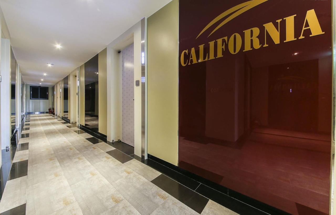 California Hotel Kuri Kültér fotó